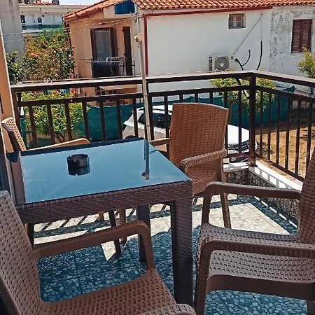 Athina Gia Apartment