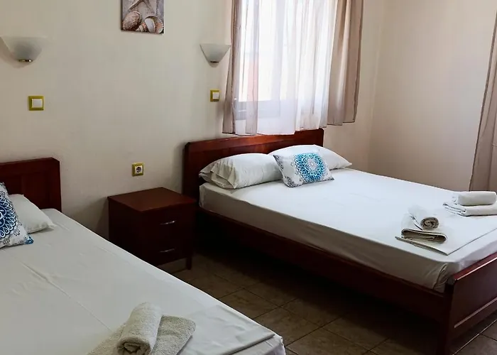 Athina Gia Сарти