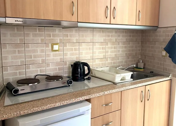 Athina Gia Apartamento Sarti